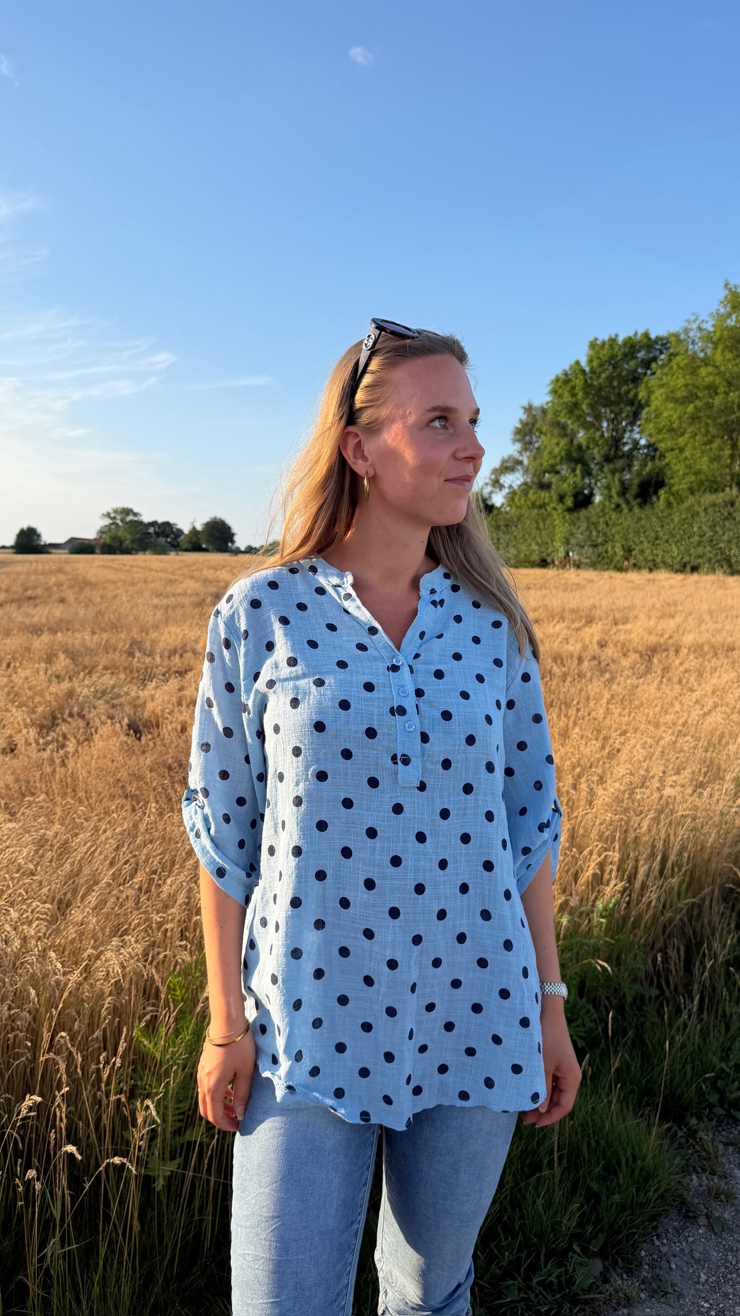 Bomuldsskjorte med prikker