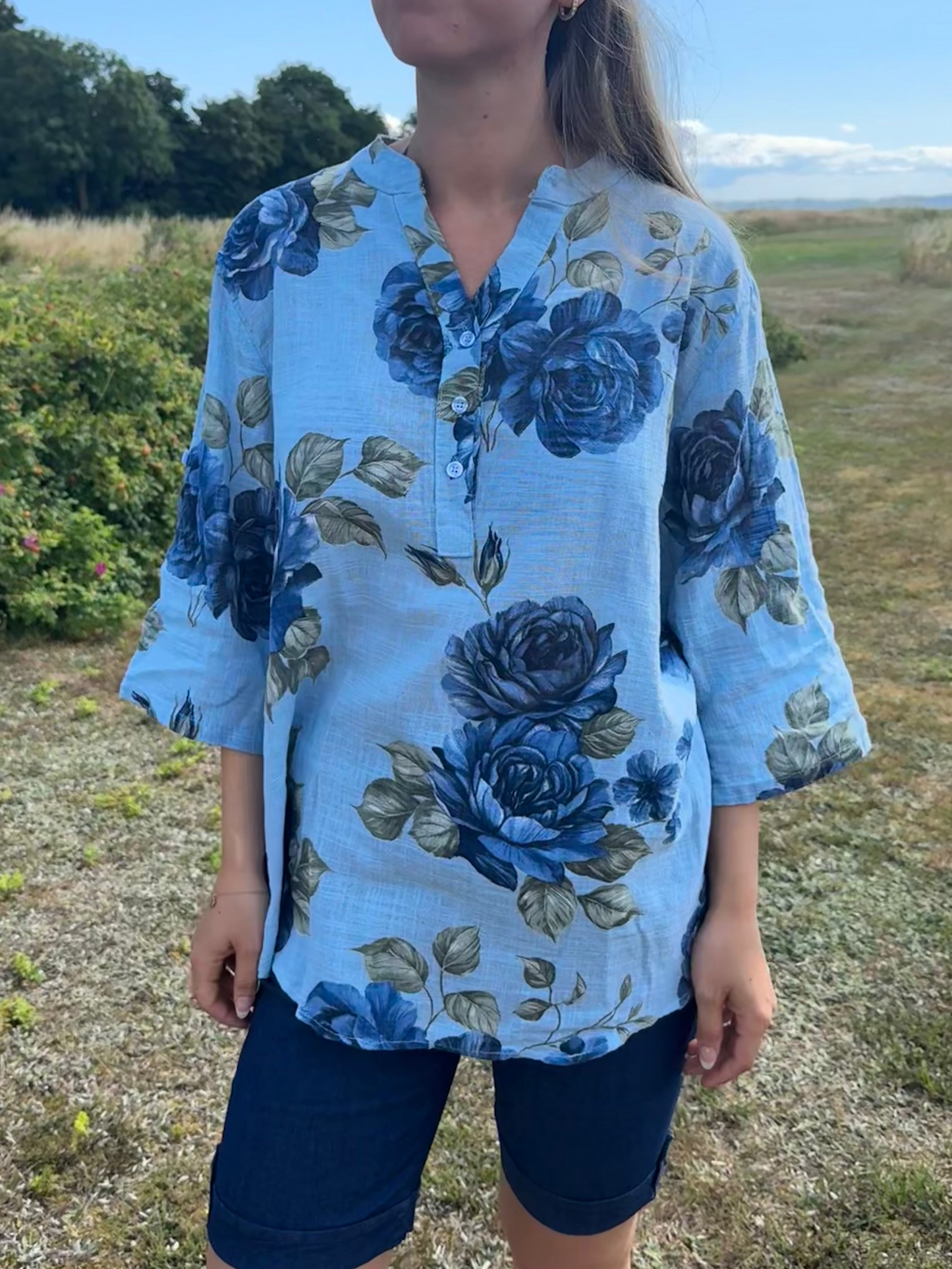 Blomstret skjorte