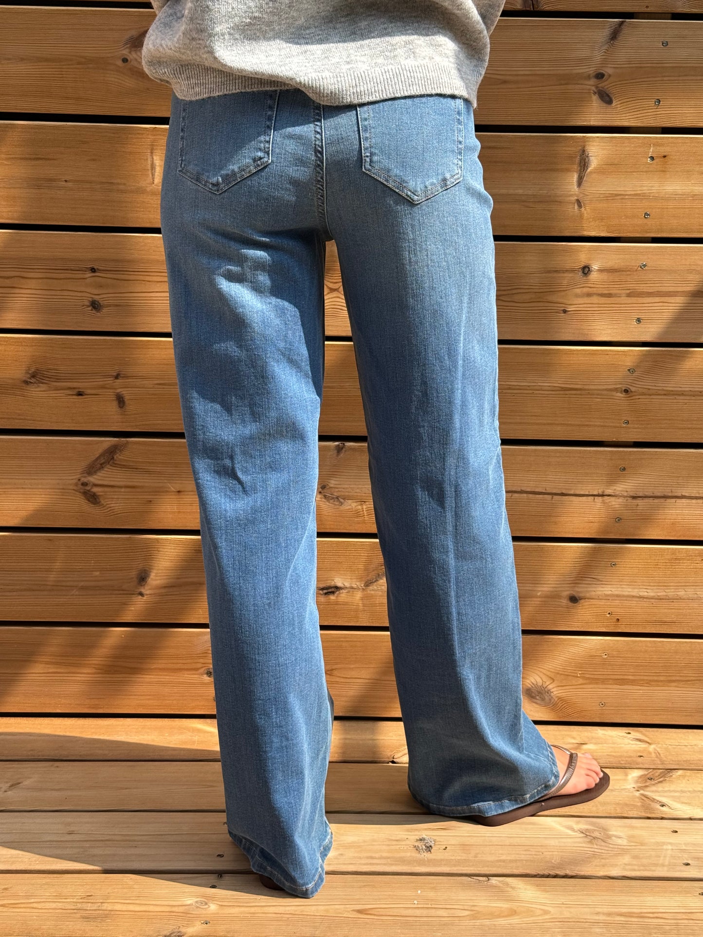 Lyseblå jeans