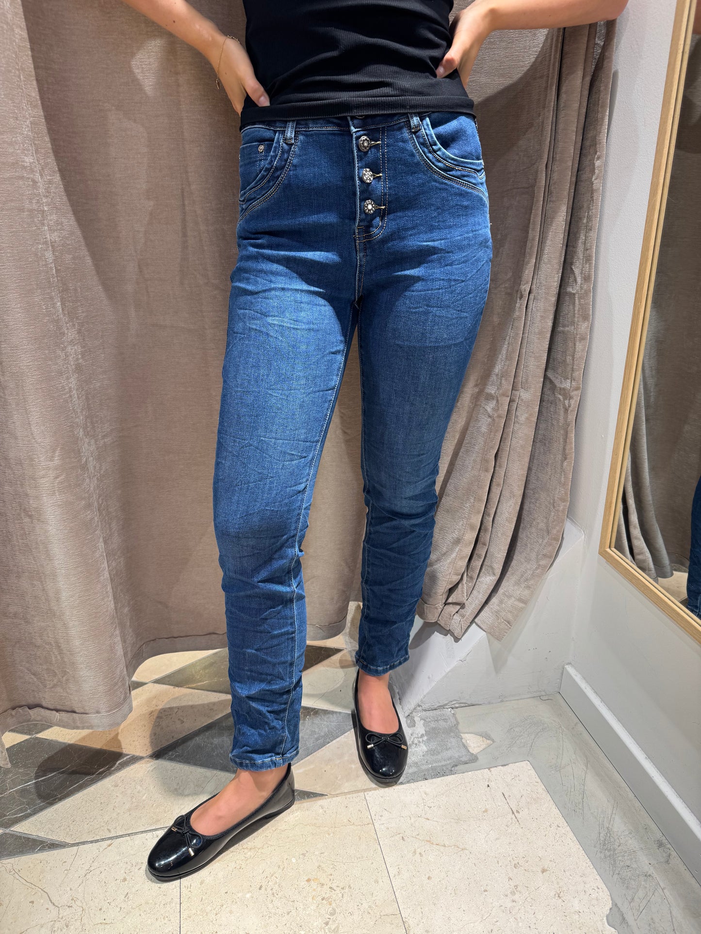 Karostar jeans